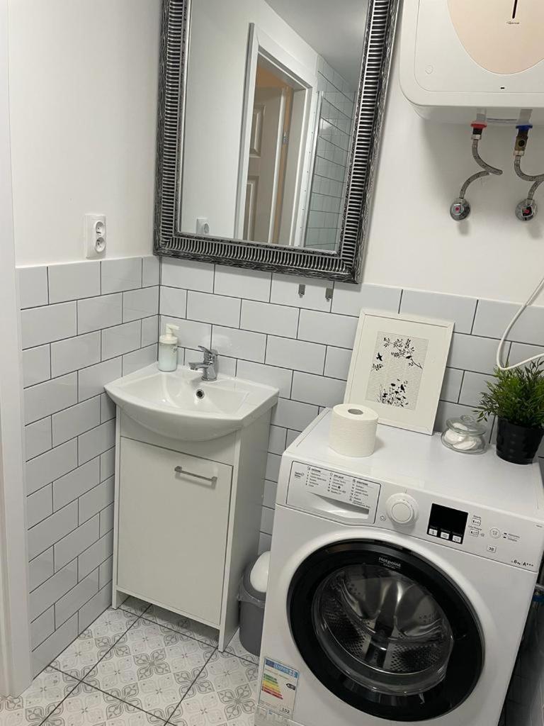 Konopnickiej - Parking Free Apartment Torun